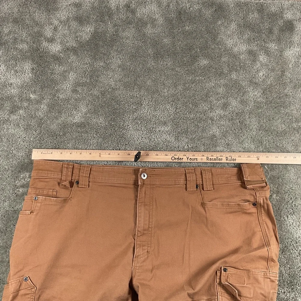 Duluth Trading Co. Relaxed‎ Fit Canvas Cargo Shorts Mens Size 48 Copper